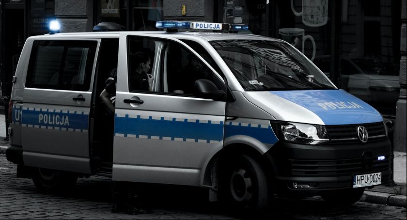 Pomoc znajomym objętym kwarantanną przerodziła się w imprezę