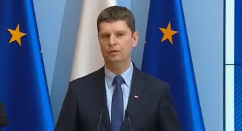 Podano terminy przeprowadzenia matur i egzaminu ósmoklasistów