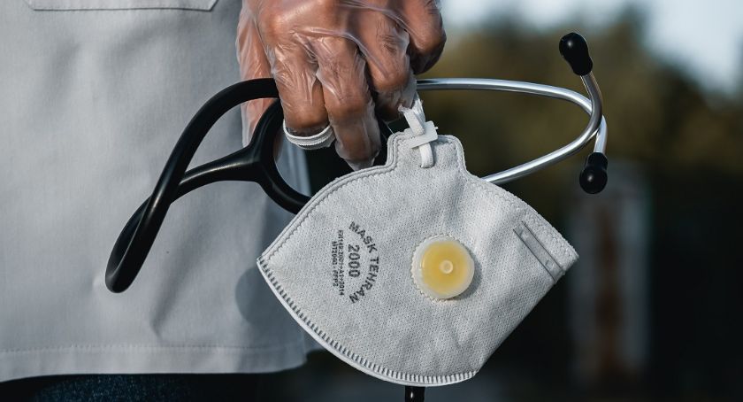 Raport epidemiologiczny z gmin. Ostatnia doba w regionie była bardziej spokojna