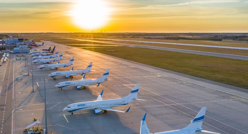 Katowice Airport w gotowości operacyjnej. Co po 9 maja? FOTO
