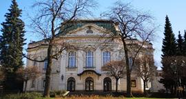 Zwiedzanie Książnicy i Teatru w Cieszynie z przewodnikiem