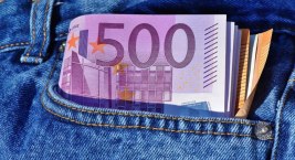 Zaproponował 500 euro łapówki policjantom
