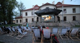 Letnie Kino u Czecza, czyli kino plenerowe w Kozach