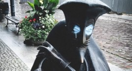 Ktoś zdewastował Don Pedra! Rzeźba w centrum miasta została pomazana sprayem (Aktualizacja)