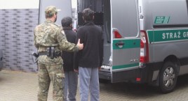 Zapłacili po 2000 euro aby dostać się do Europy Zachodniej, zostali zatrzymani przez bielskich pograniczników