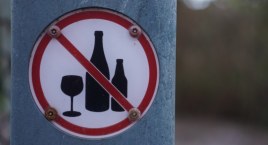 Zakaz sprzedaży alkoholu nocą na jednym z bielskich osiedli? Ratusz rozważa taką opcję