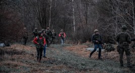 Cywile trenują z 18 batalionem powietrznodesantowym [FOTO]