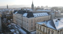 Dawniej był siedzibą partii, po remoncie będzie obradował w nim sąd