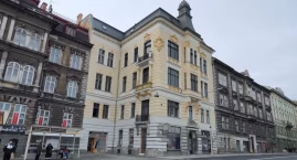 Kamienica Fischera wypiękniała | Remont jeszcze trwa, ale już widać jego efekty