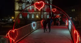 Romantyczna sceneria na Walentynki w Bielsku-Białej [FOTO]