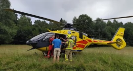Wypadek paralotniarki w Szczyrku. Lądował śmigłowiec LPR