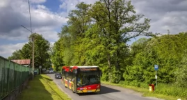 Autobusy wracają na pętlę Osiedle Sarni Stok. Od 21 &hellip;