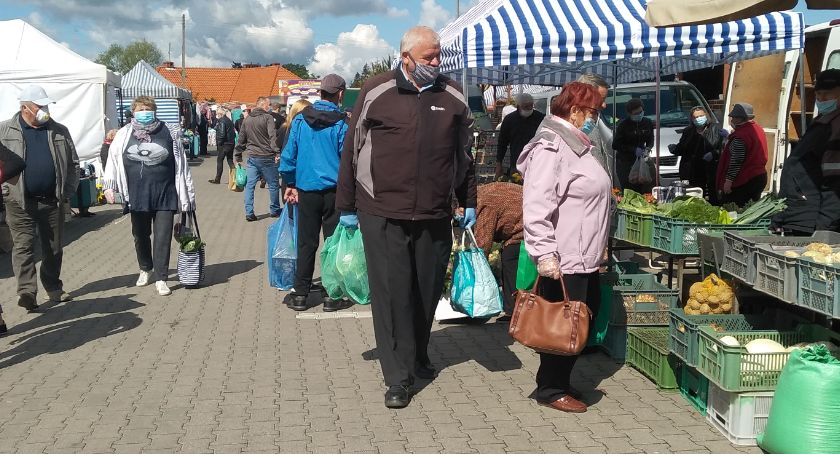 Co słychać na targu?