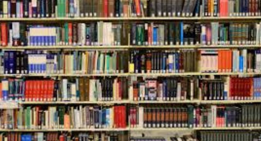 Biblioteka wznawia wypożyczenia