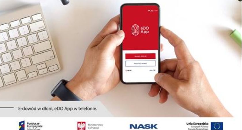 E-dowód w dłoni, eDO App w telefonie