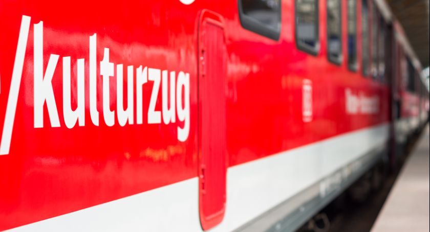 „Pociąg do Kultury” wraca na tory