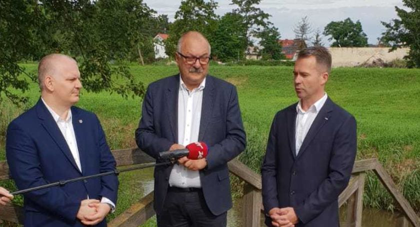 Marszałek Województwa Dolnośląskiego włączył się w ratowanie Baryczy