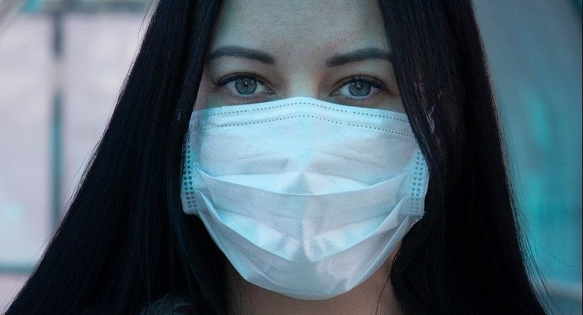  Informacja Wojewody Dolnośląskiego Jarosława Obremskiego w związku z sytuacją związaną z epidemią koronawirusa (stan na 24.08 godz. 10:30)