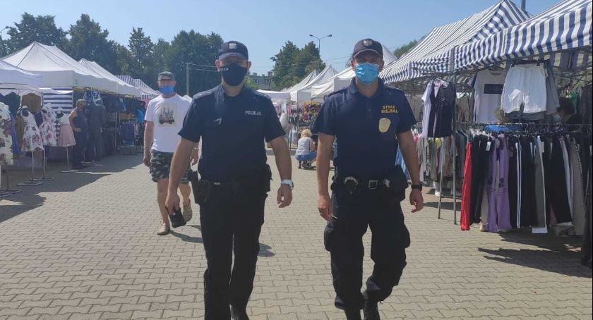 Trzebnicki sąd skazuje za brak maseczek