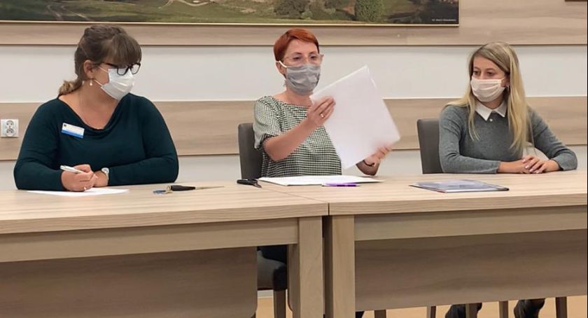 Brakuje chętnych na dokończenie Galerii Wystawienniczej, w tle dziwne zawirowania z przetargami