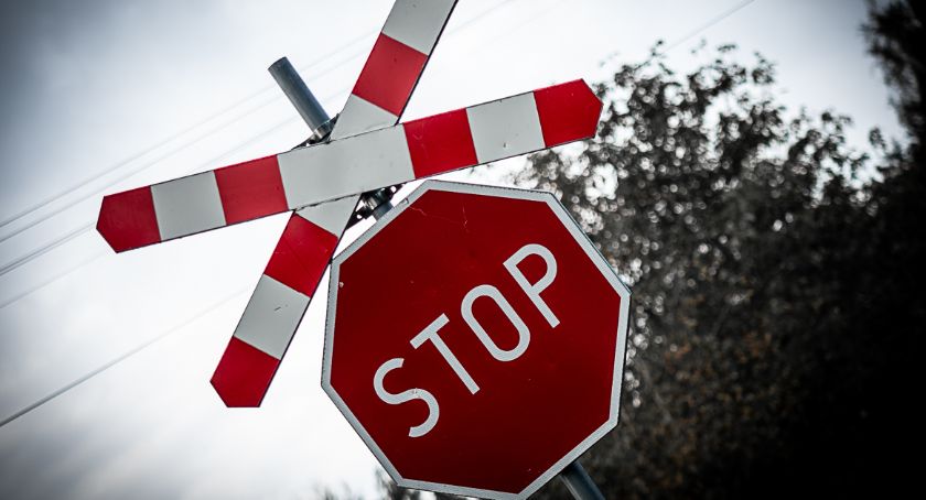 Zginął na torach. Prokuratura bada okoliczności tragedii
