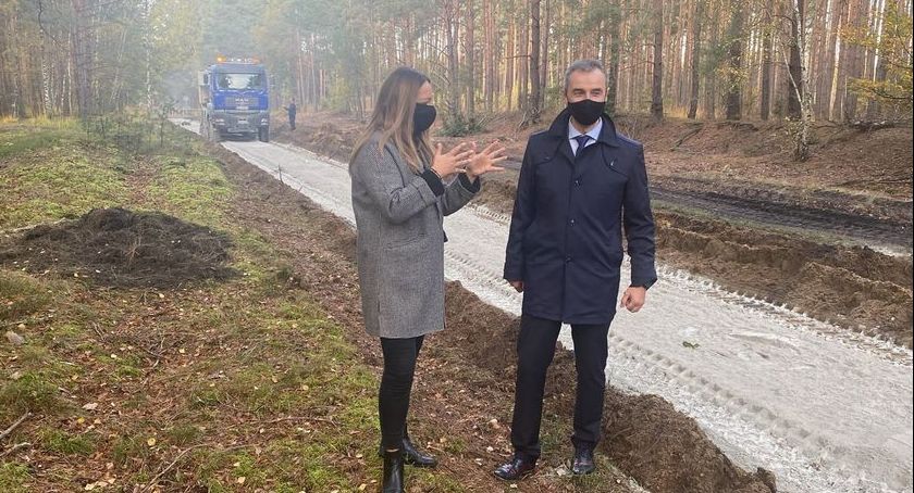 Budowa ścieżki rowerowej Książęca Wieś - Gruszeczka w trakcie 
