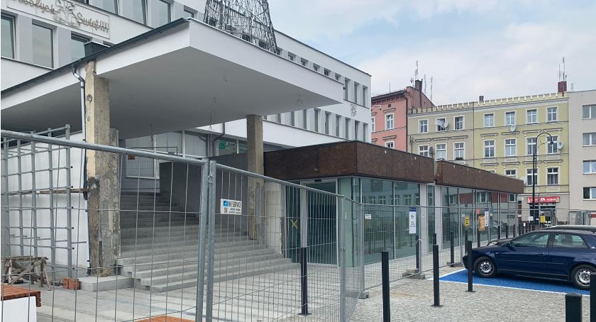 Dzisiaj sesja. Zobacz relację online