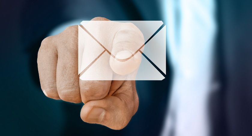  OSZUSTWO NA MAIL Z ZUS
