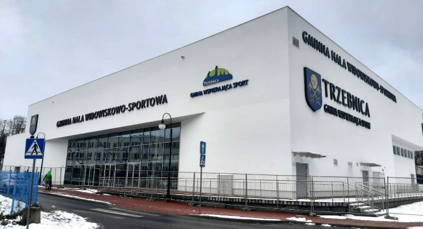 Hala widowiskowa dalej zamknięta, bo nie zakończono wszystkich prac