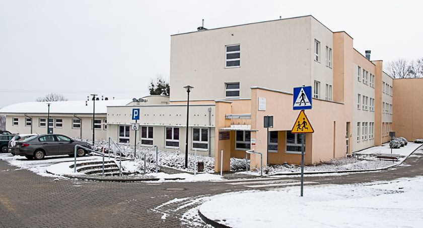 Szpital w Trzebnicy - trwa przygotowanie punktu szczepień masowych