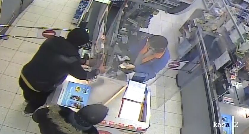 Oszukują sklepikarzy. Zobaczcie FILM, może ich rozpoznacie?