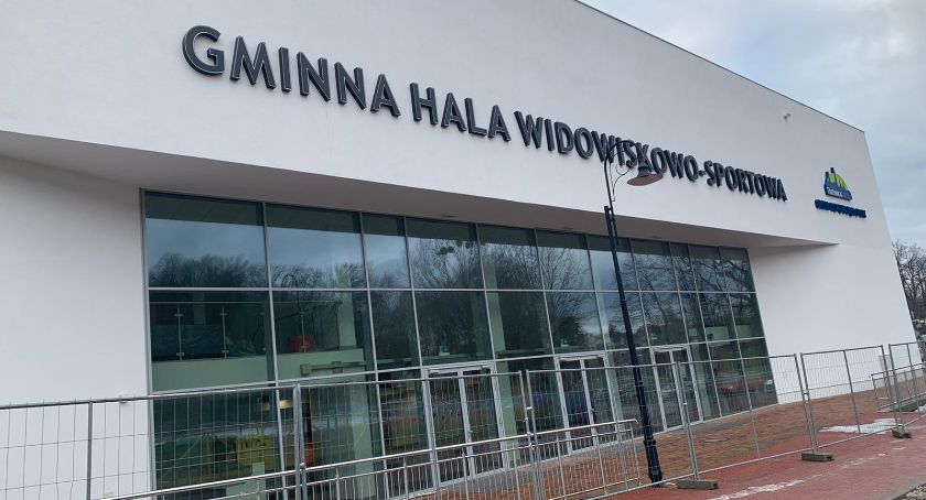 Dlaczego nowa Hala Widowiskowa dalej stoi zamknięta?