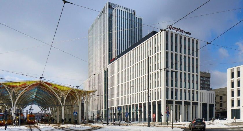 1500. drogeria Rossmann w Polsce