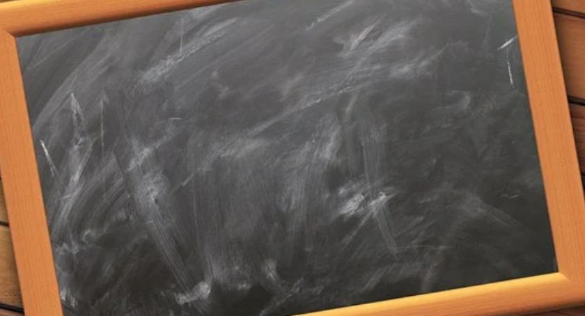 Konkursy na dyrektorów szkół odwołane
