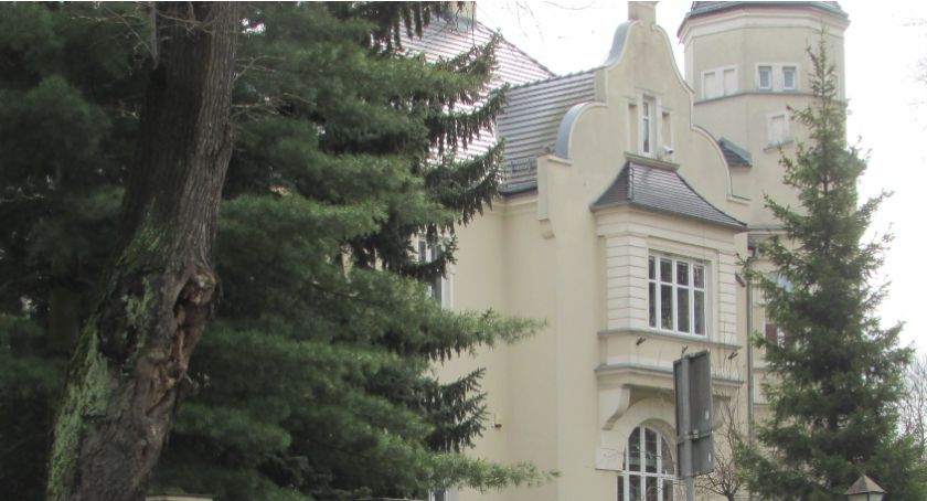 Historia Trzebnicy i powiatu ręcznie pisana