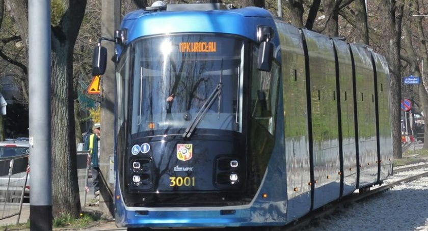 Zmiany w rozkładach komunikacji miejskiej we Wrocławiu
