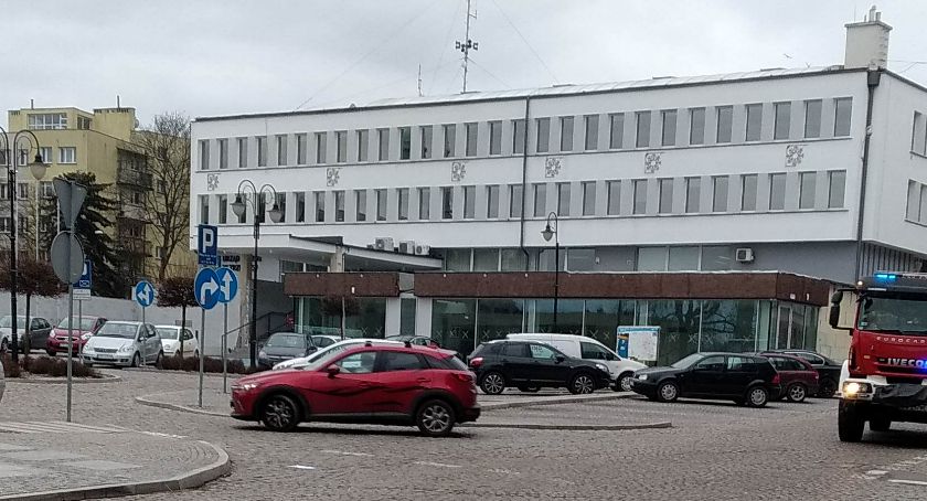 Urzędnicy odbierają wolny dzień