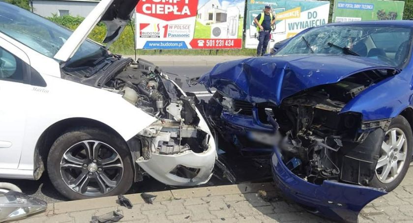 Mocno nieprzytomny za kółkiem