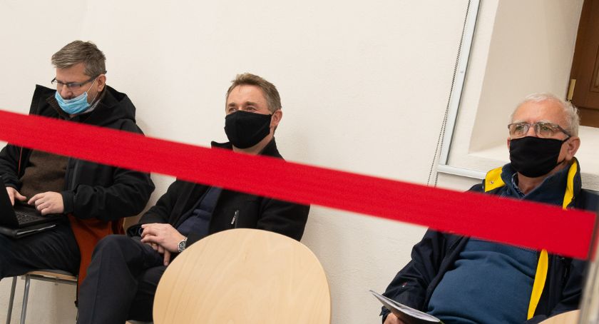 Petycje mieszkańców i zastrzeżenia wojewody