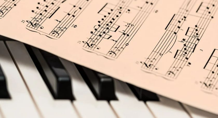 Dzisiaj Wieczór Lisztowski online!