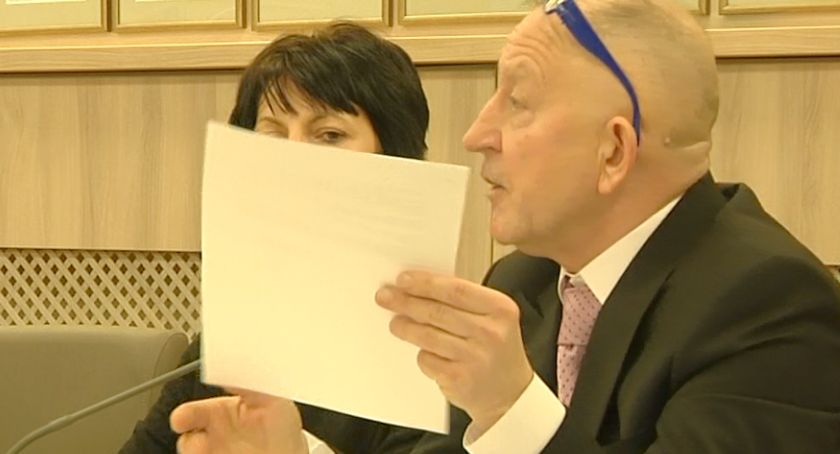 Radny pozywa burmistrza i... wygrywa z wykonawcą gminnych inwestycji
