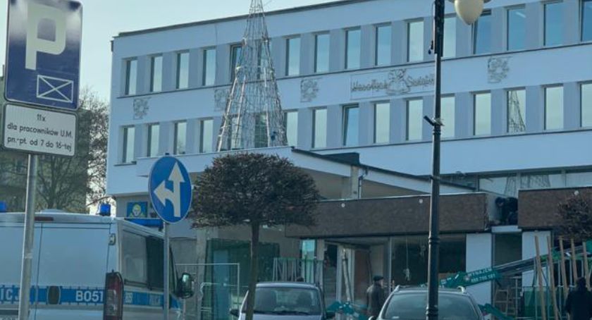 Niespodziewana wizyta policji
