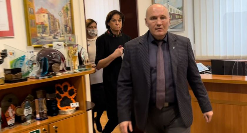 Urzędniczka zatrzymana przez policję