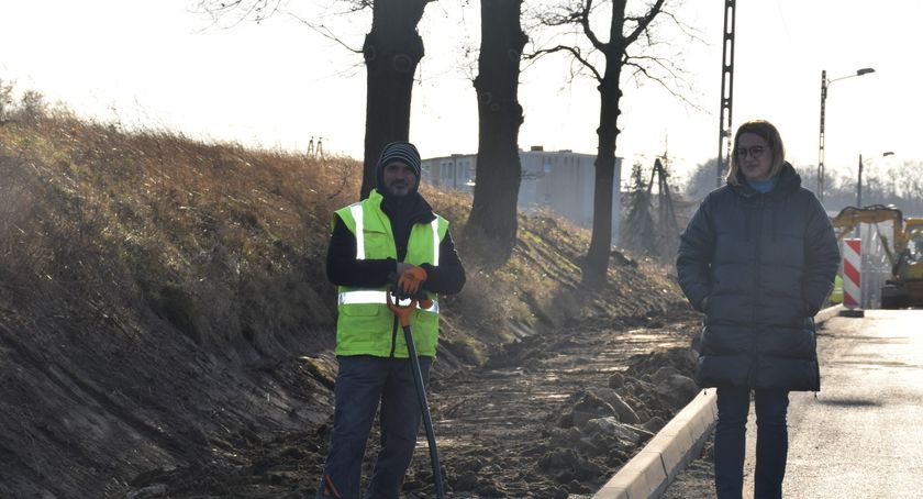 Powstaje długo oczekiwany chodnik
