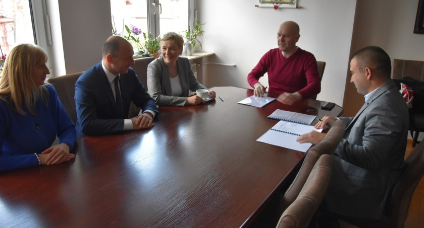 Podpisana umowa na projekt obwodnicy