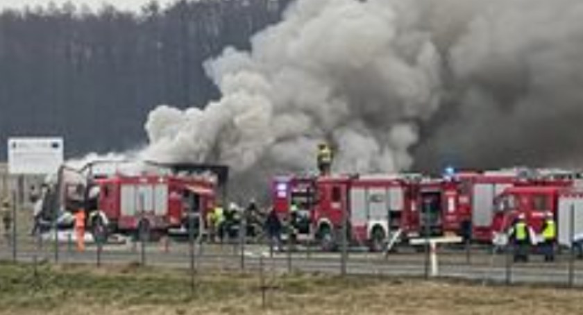 Gigantyczny pożar na S5
