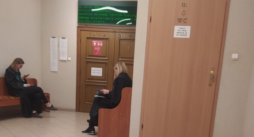 Dyrektorka przegrywa w sądzie