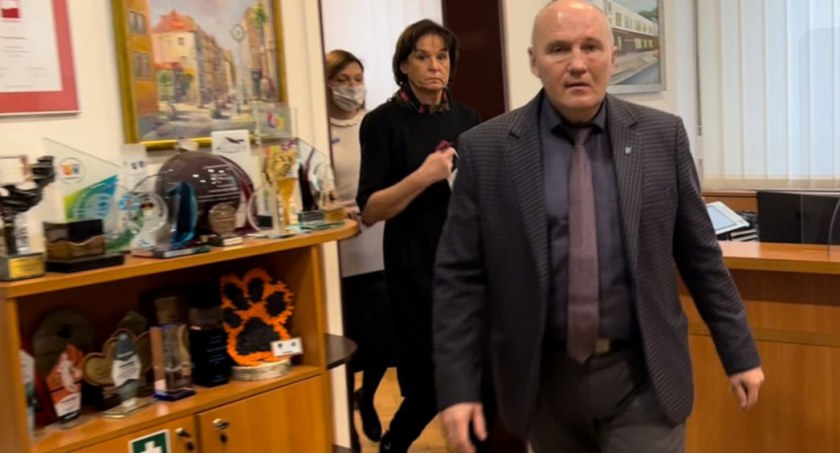 Układ zamknięty. Prokurator, adwokaci i... gminna kasa wypływa z Trzebnicy