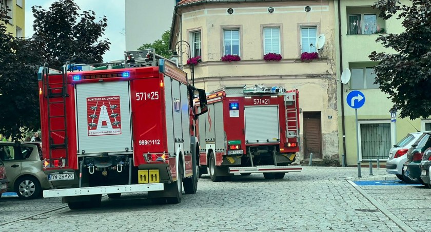 Akcja służb na rynku