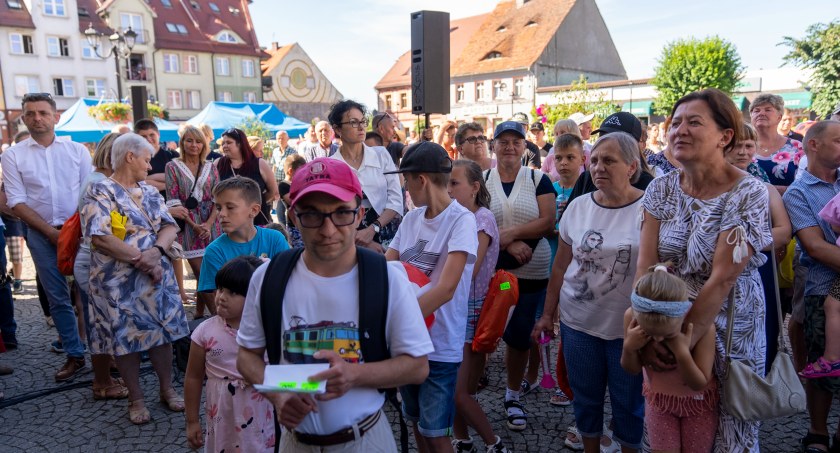Piknik Parafialny na prusickim Rynku